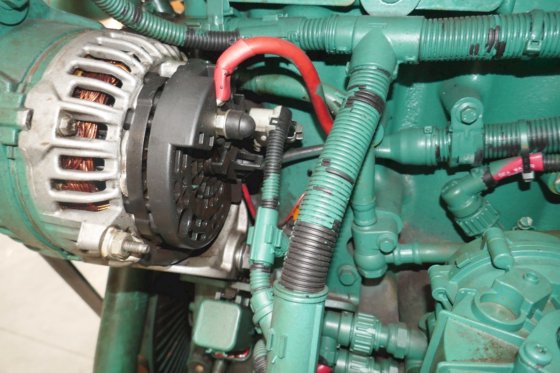 沃尔沃遍达 D 13 MH