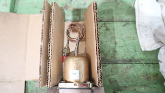 ジョンソンコントロールズ水圧制御バルブV46BE-9600 - パイプサイズ、30インチネジ山