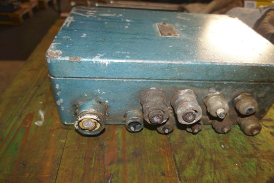 Alphatron 警报传感器箱温度计X51.2