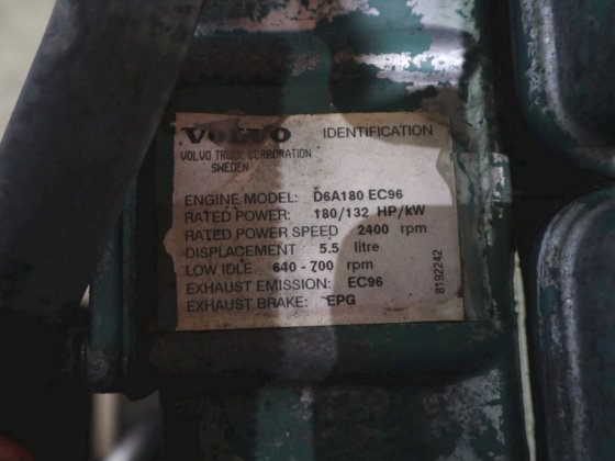 沃尔沃 D6A180 EC96