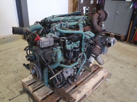 沃尔沃 D6A180 EC96