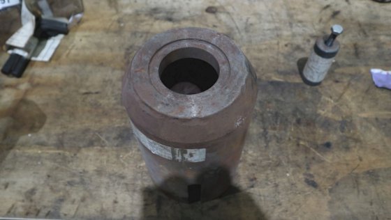 ブルンボル・ドーンシリンダー(ブルンボル・バウスラスター用