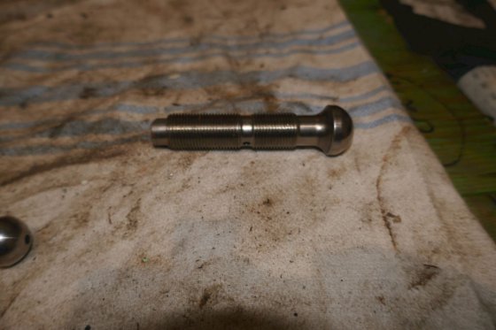 ベルゲン ウルスタイン ロールスロイス ロッカーアーム調整ネジ