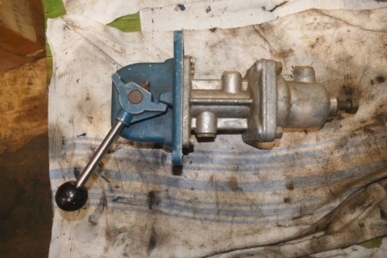 ワブコ ウェスティングハウス コントロールエアバルブ レバー付 361