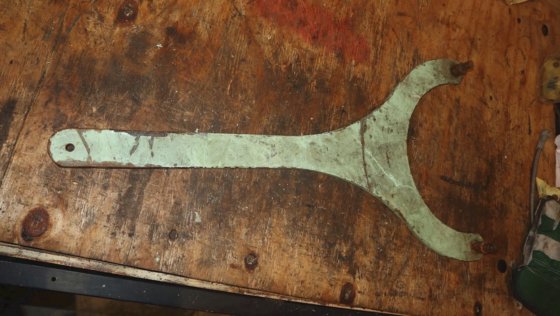 锁紧环扳手 D= 350 毫米