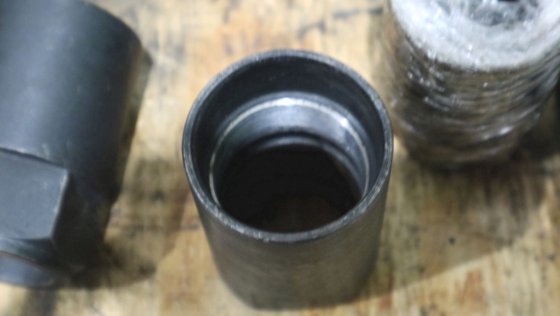 用于燃油喷射阀的苏尔寿嵌入式衬套