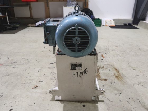 1976 フランク・モーン B11