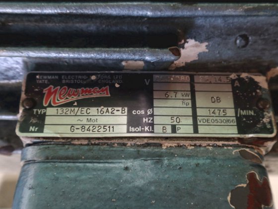 1976 フランク・モーン B11