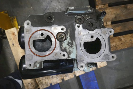 MTU 滤油机外壳底座