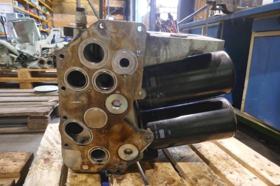 MTU 滤油机外壳底座