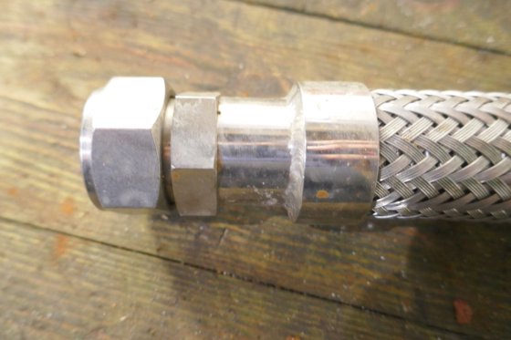 世伟洛克不锈钢编织软管 316