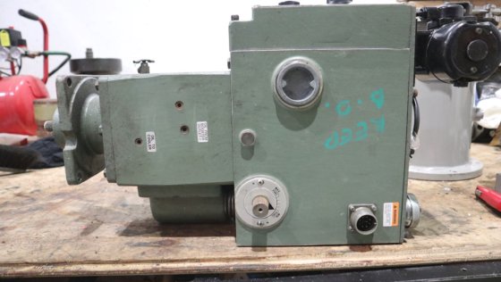 メカニカルガバナーバックアップ付きウッドワード電子制御アクチュエータ EGB 13P