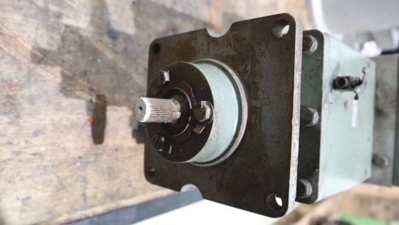 带机械调速器后备装置的 Woodward 电子控制推杆 EGB 13P