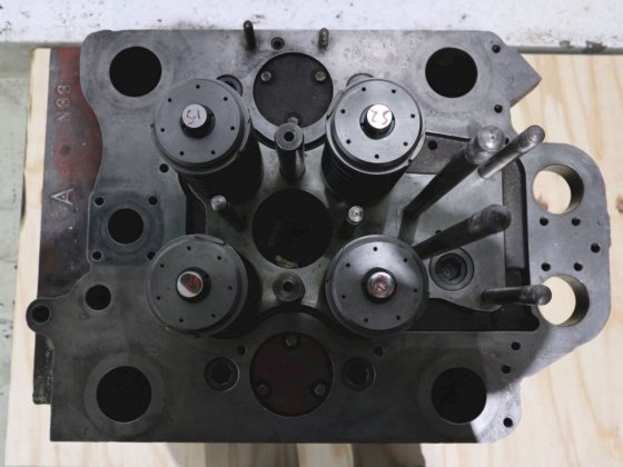 2000 ヤンマー N330L-EV