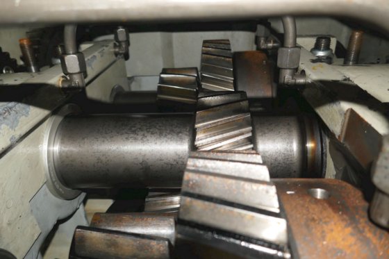 阿尔法 29VO8 齿轮箱 6L23/30