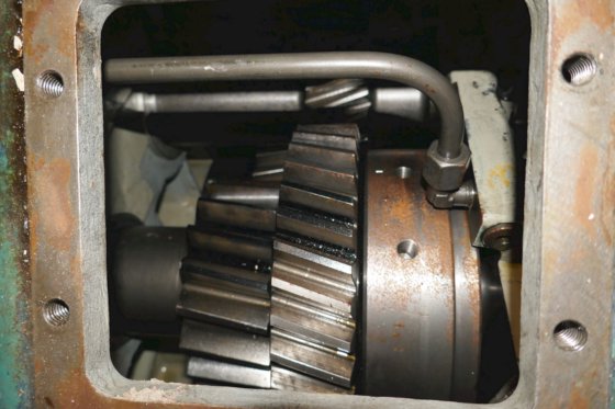 阿尔法 29VO8 齿轮箱 6L23/30