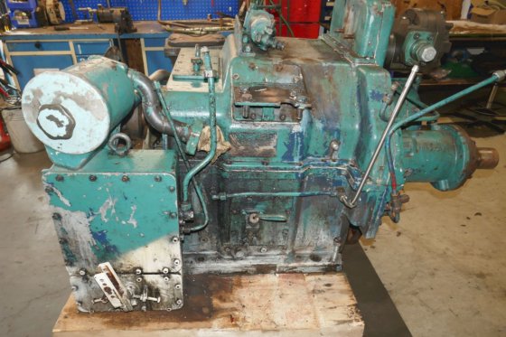 阿尔法 29VO8 齿轮箱 6L23/30