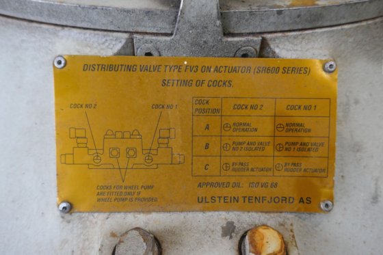 ウルシュタイン・テンフィヨルド SR662 240