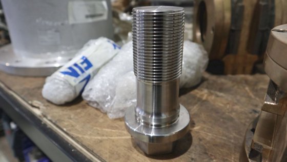 用于螺旋桨叶的芬兰螺栓