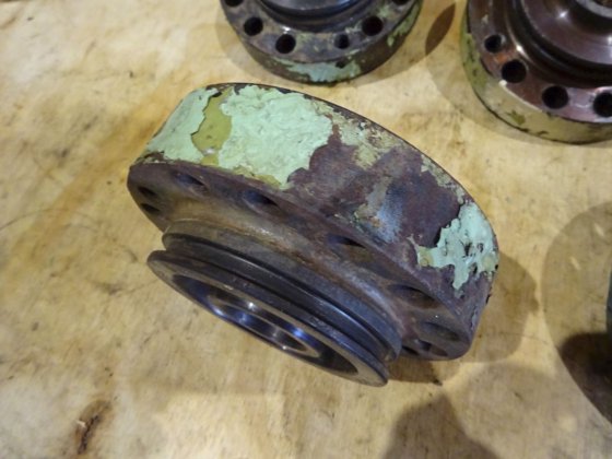 苏尔寿喷油泵泵盖