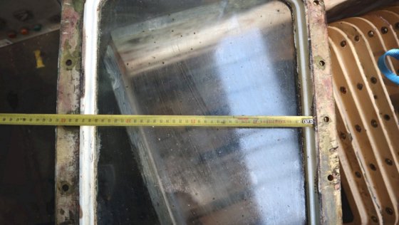 1964 年固定铜窗