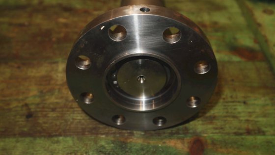 EMDポンプ101用太古機械シャフト