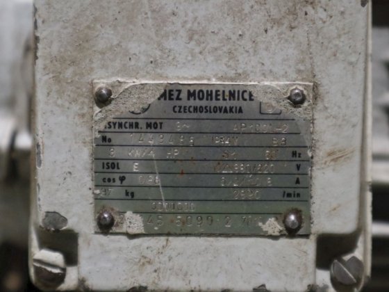 2016 デスミ HD41EM-1U2B2