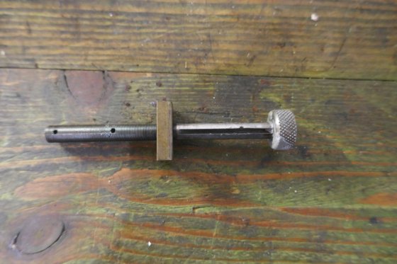 汉斯-詹森润滑器行程长度调节螺栓 30305-21-