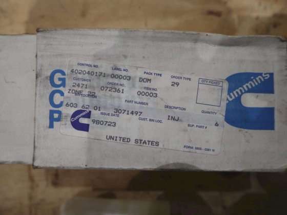 康明斯燃油喷射器