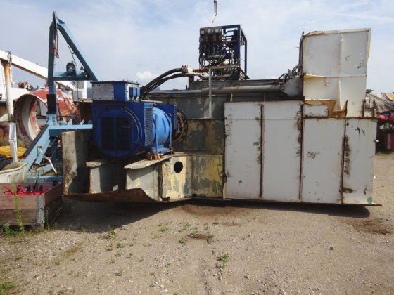 1996 乌尔斯坦 TCNS 73/50-180 方位角