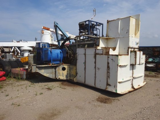 1996 乌尔斯坦 TCNS 73/50-180 方位角