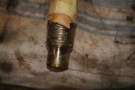 Bergen Ulstein ロールスロイス コネクティングロッドボルトとナット2個