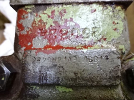 维克斯液压泵 2520V21AA91CG11