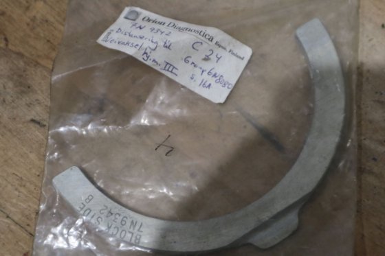 卡特彼勒止推板分离装置 7N-9342