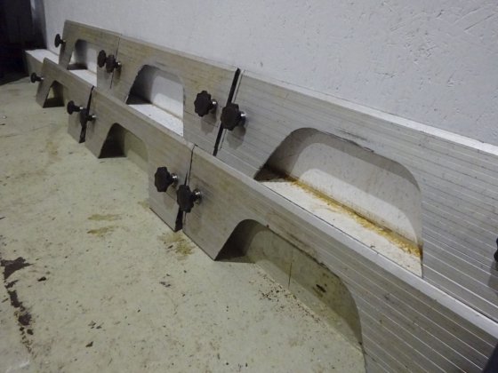 瓦锡兰-瓦锡兰侧盖