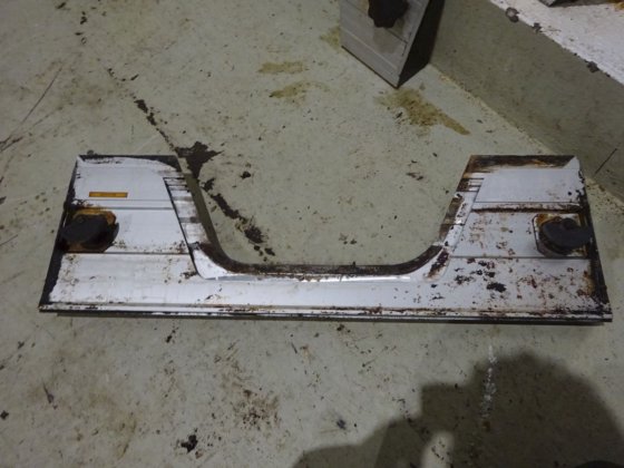 瓦锡兰-瓦锡兰侧盖