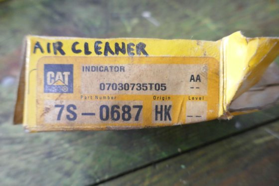 キャタピラーエアクリーナーインジケーター 7S-0687