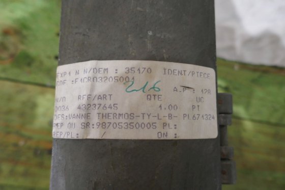 ウォルトン エンジニアリング 自作自演温度制御弁用ロータリーバルブ ハンドリング