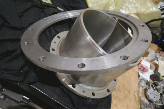 ブローム＆ヴォス・インダストリー クロームライナー280とディスタンス・リング