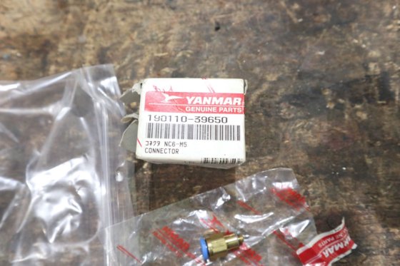 Conector Yanmar 190110-39650