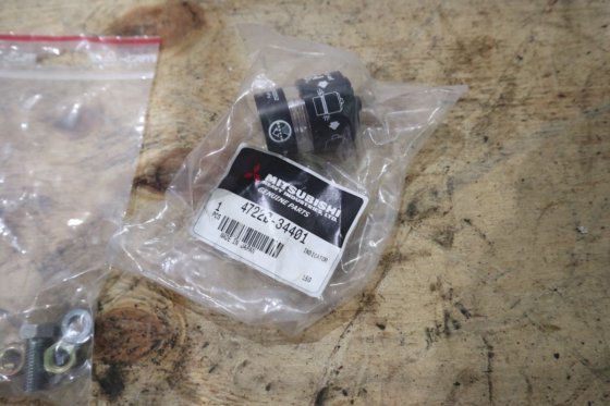 三菱空气净化器组件 32B30-01010