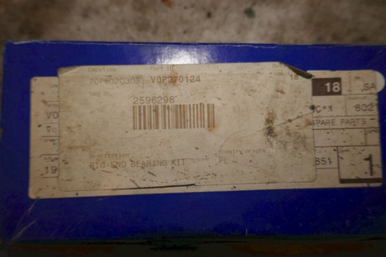 沃尔沃遍达轴承套件大端 VOP 270124
