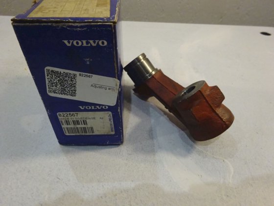 沃尔沃Penta中间杆822567