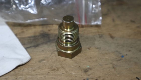 ノハブ極ベントスクリュー燃料フィルター