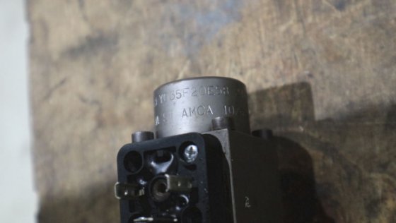 液压控制阀 MR-2121-878/B 3/2