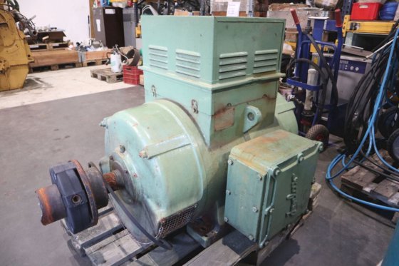 1983 英达尔 RLC-280-M/4