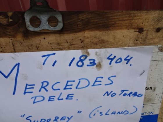 梅赛德斯 TI 183 404