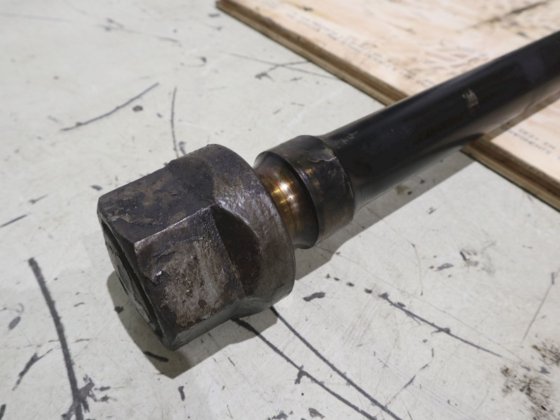 1979 Wichmann 用于发动机缸体的螺柱螺栓