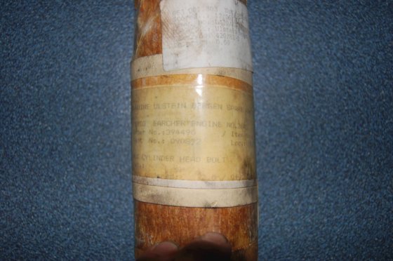 Bergen Ulstein ロールスロイス ナット、シリンダーヘッドボルト