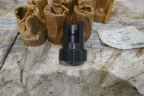 ベルゲン ウルスタイン ロールスロイス 燃料ポンプ用スリーブ 022170